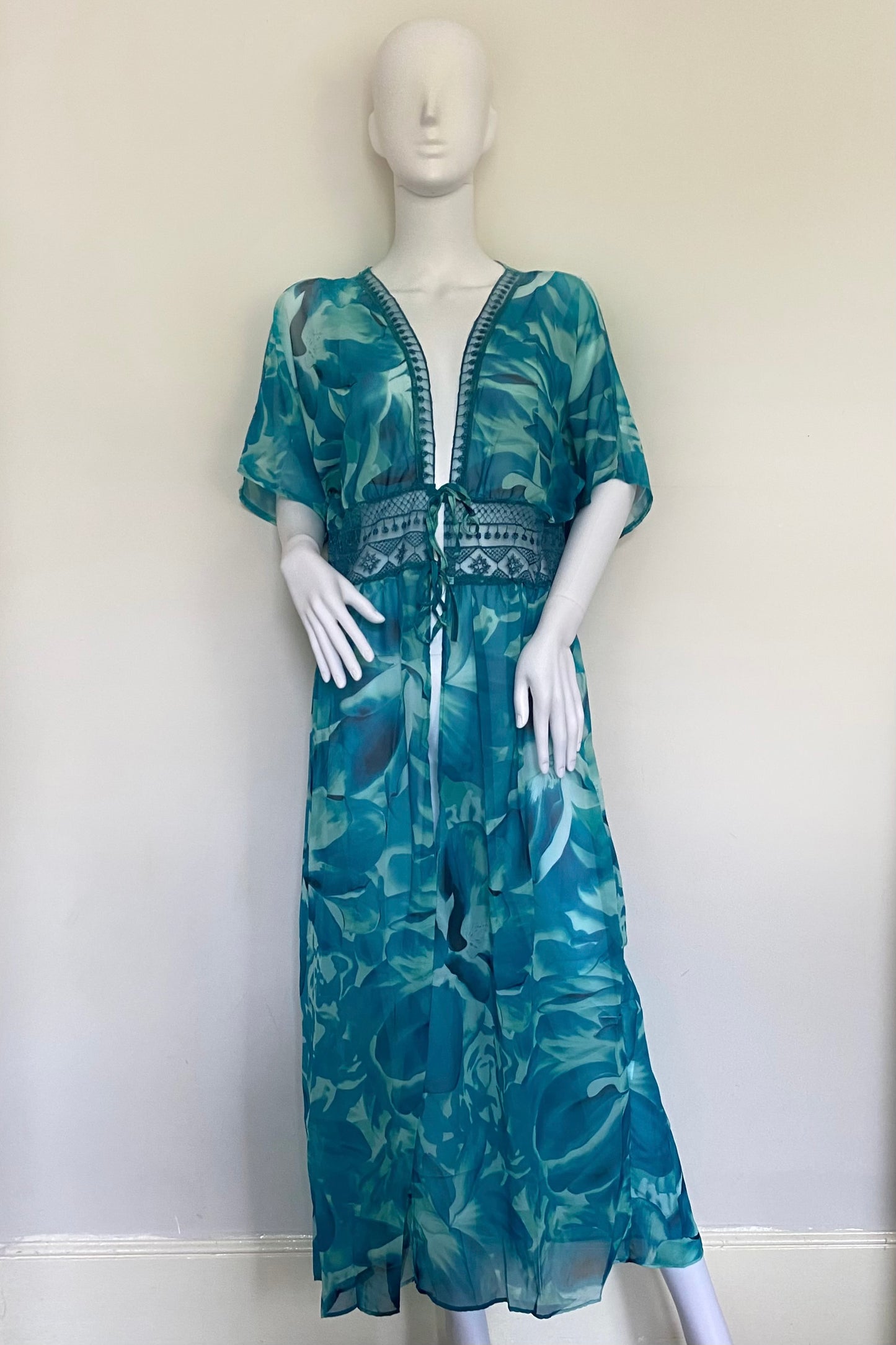 Summer Maxi Tie Lace Detail Kimono