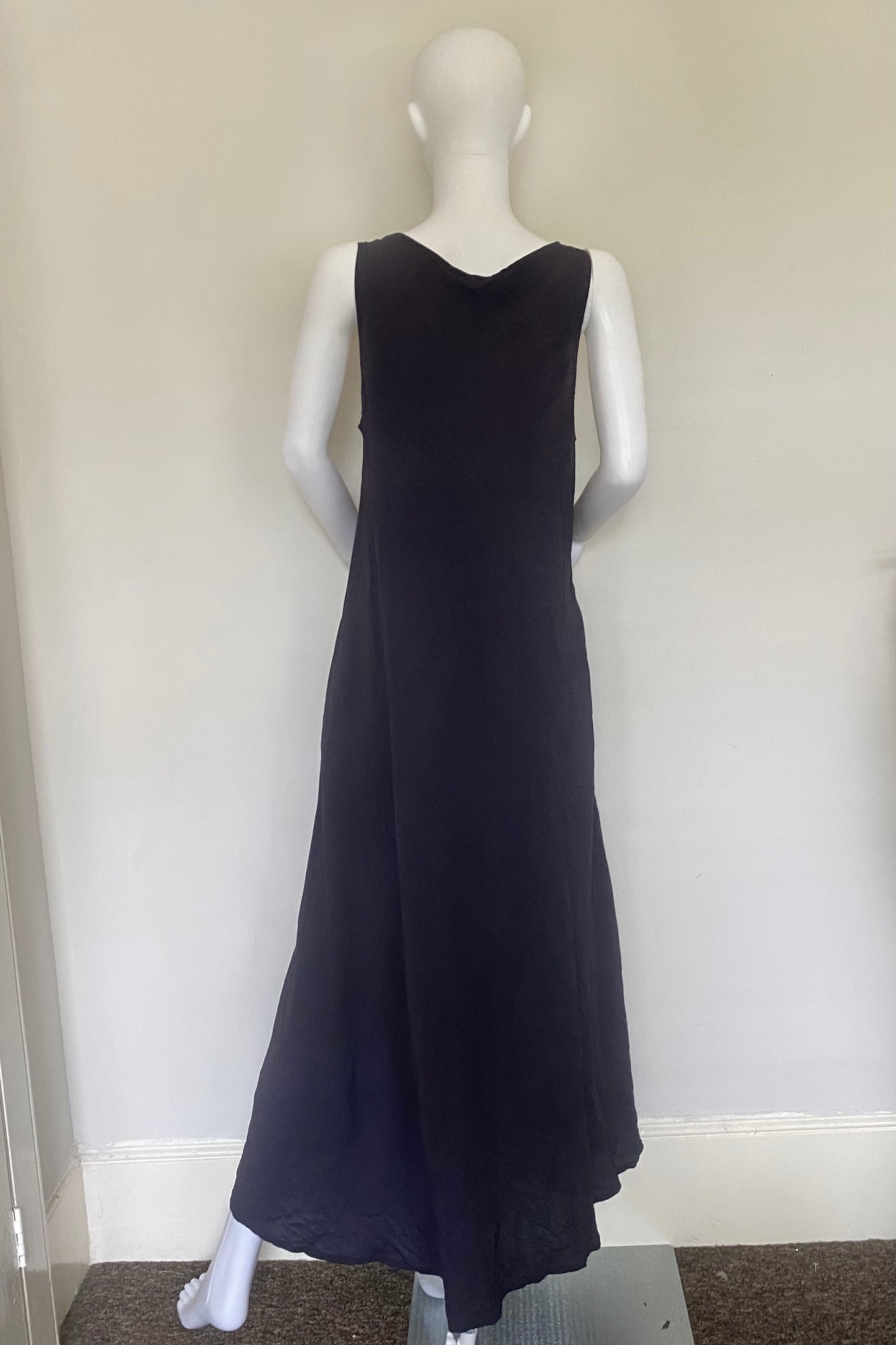Maxi V-Neck Pocket Dress
