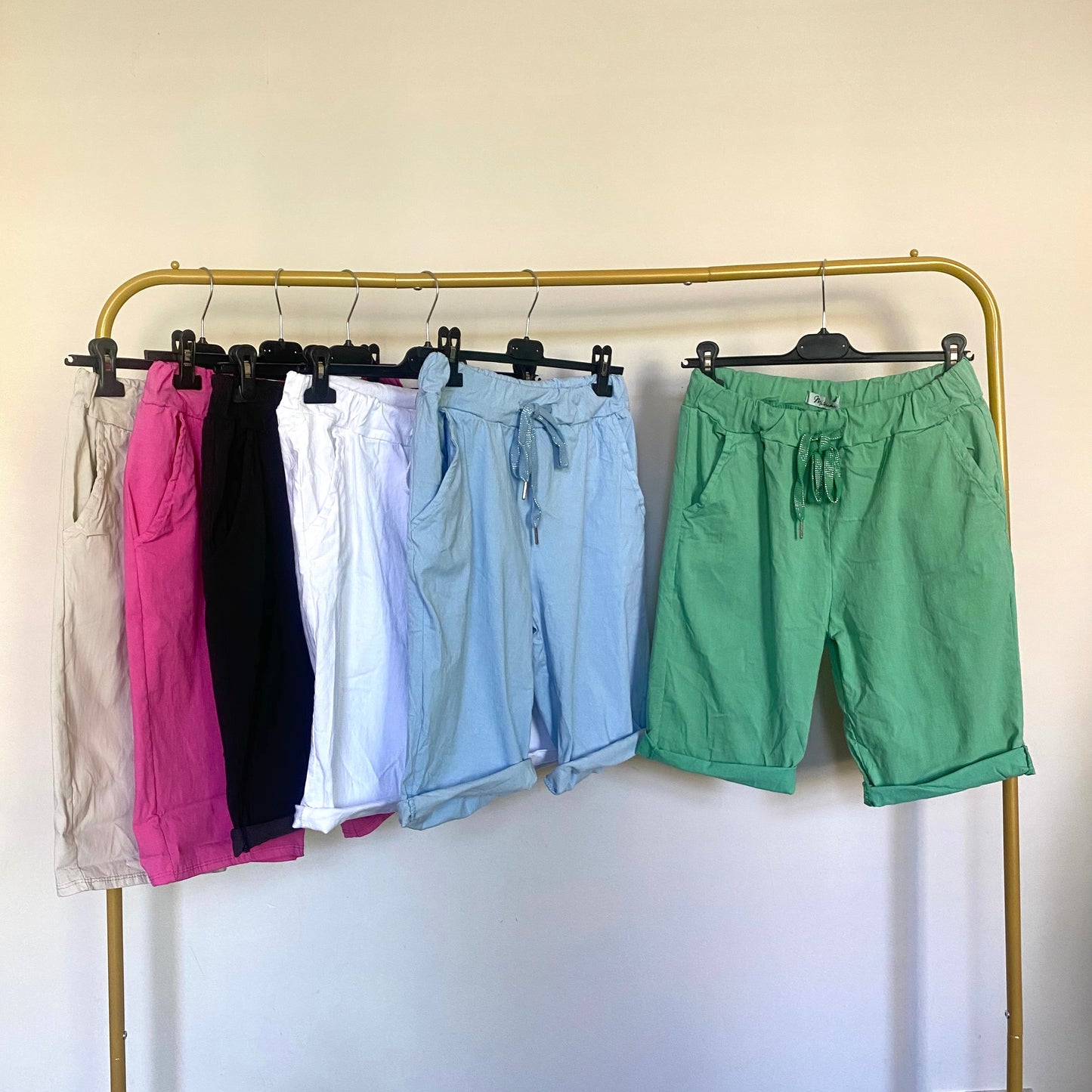 Magic Stretch Shorts