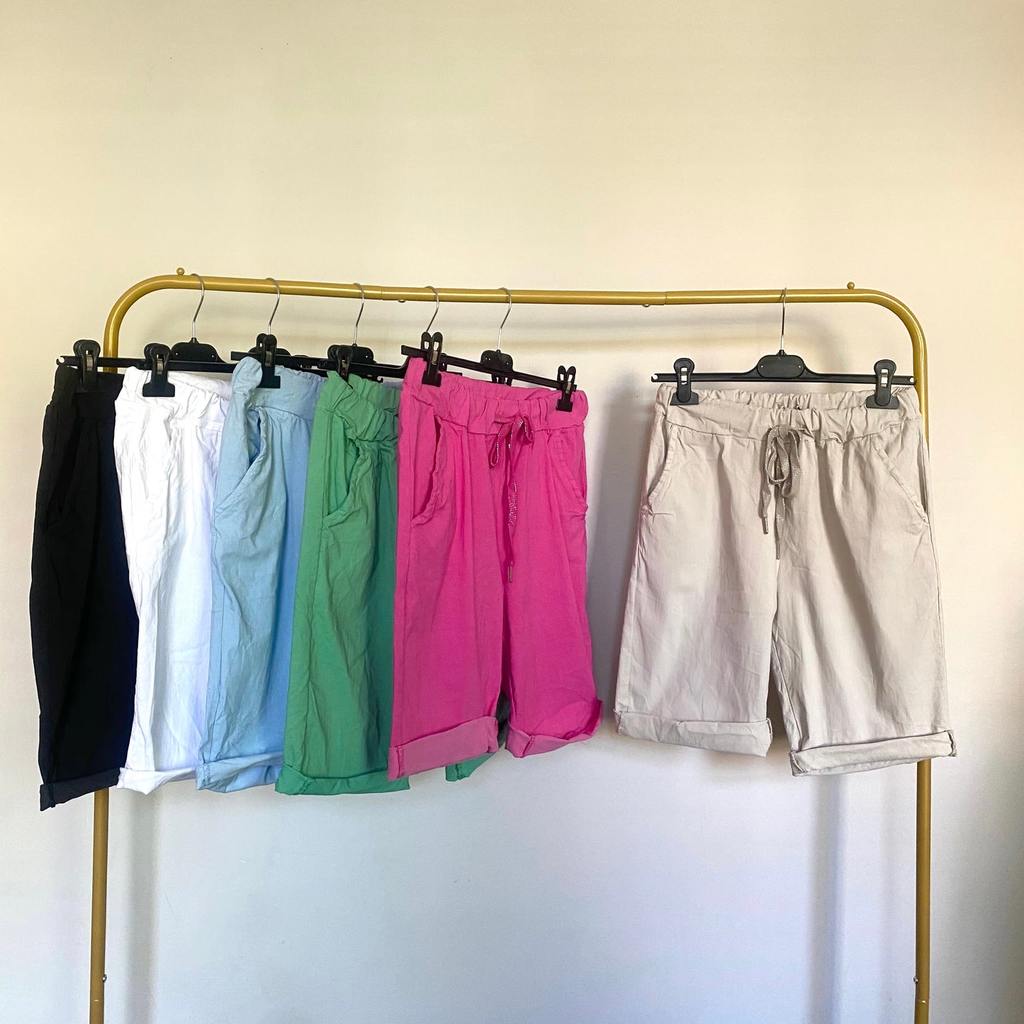 Magic Stretch Shorts