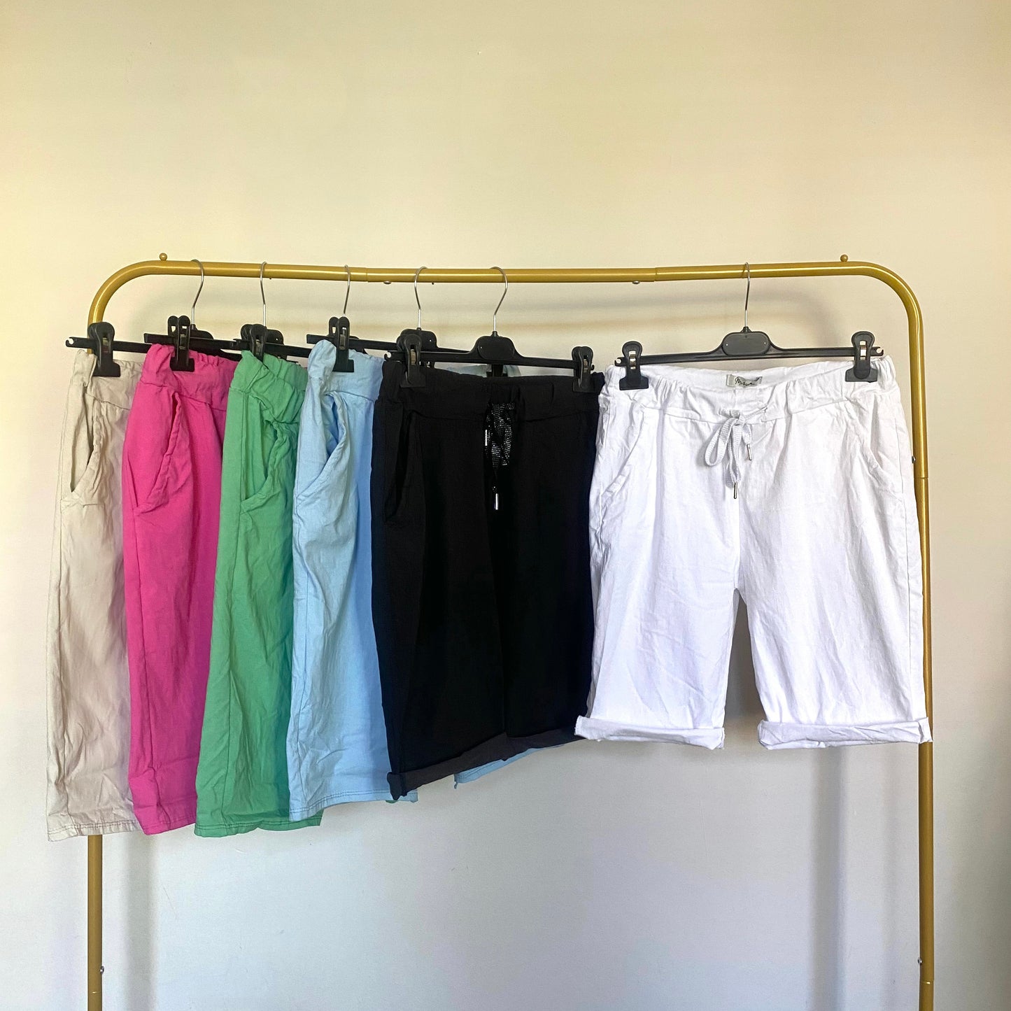 Magic Stretch Shorts